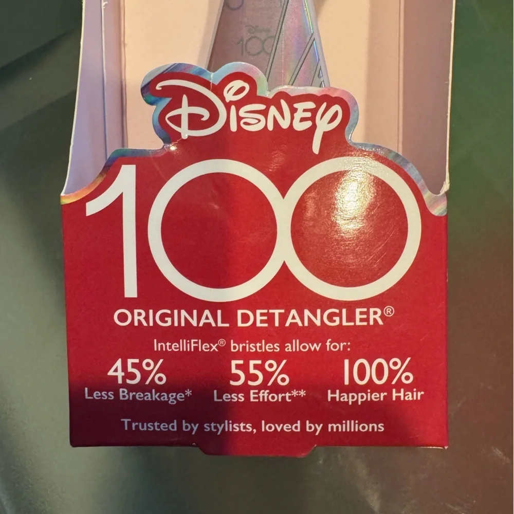 Minnie Mouse detangler WET BRUSH- 100 yr collectible series! Zoom in for more❤️: